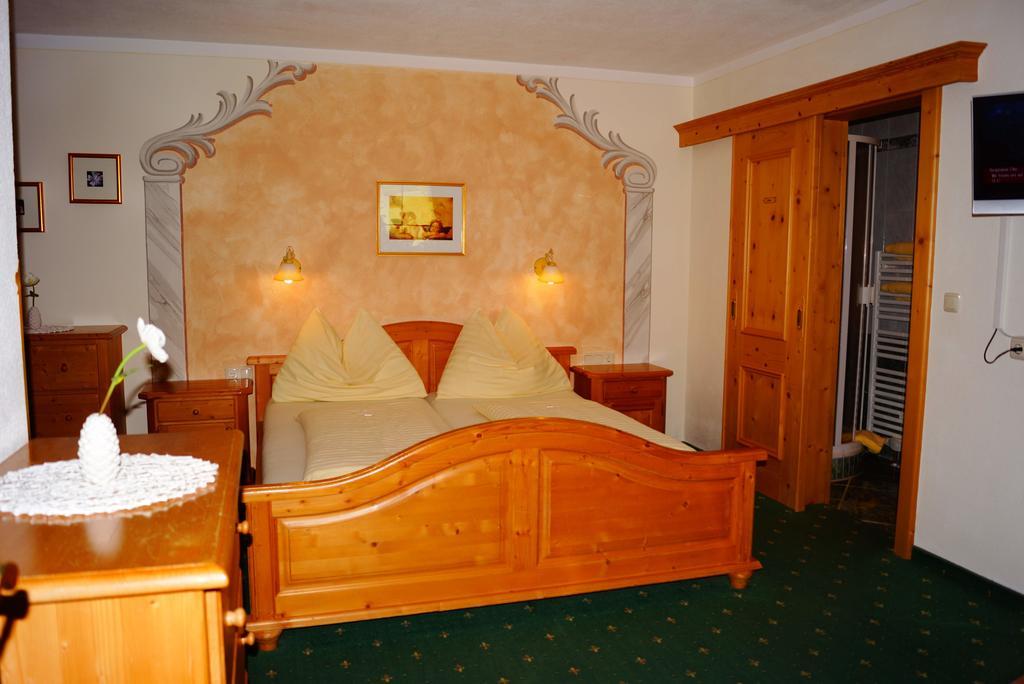 Appartementhaus Olympia Schloessl Neustift im Stubaital Phòng bức ảnh