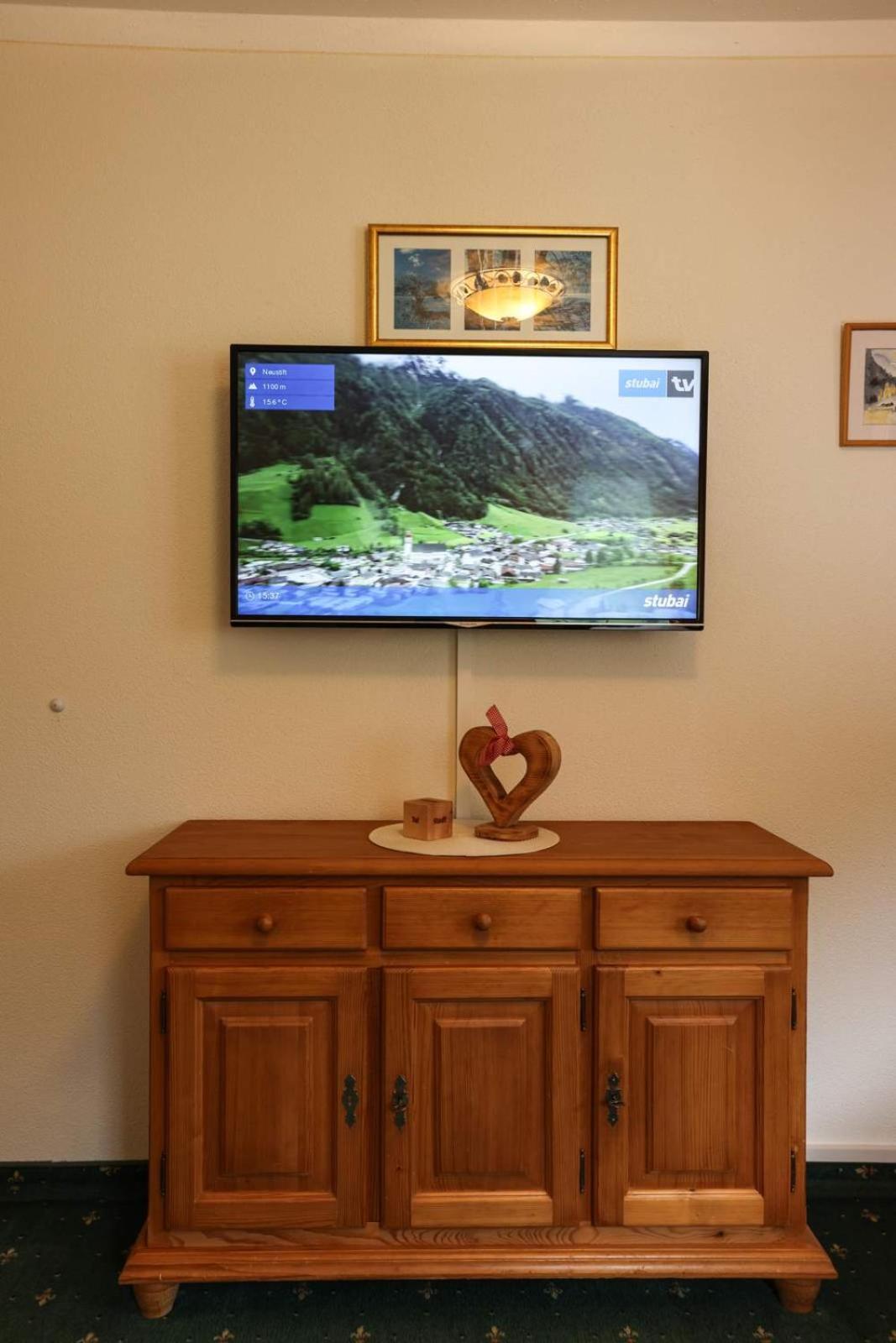 Appartementhaus Olympia Schloessl Neustift im Stubaital Ngoại thất bức ảnh