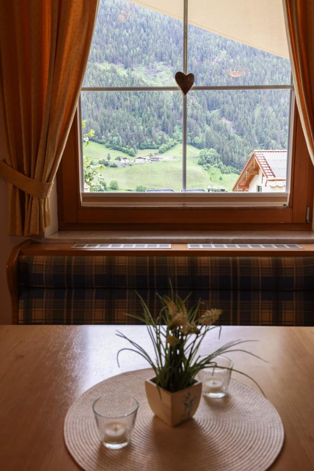 Appartementhaus Olympia Schloessl Neustift im Stubaital Ngoại thất bức ảnh